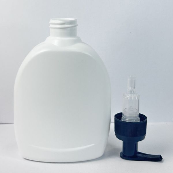 Пластиковый (HDPE) белый флакон 300 мл стандарта 28/415 с черным ребристым дозатором 2822781-01+2900002 фото