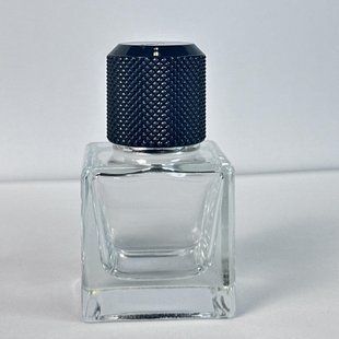 Флакон Cube 30 ml с крышкой King Black Silver 2203000-10+2410565-03 фото