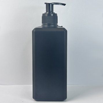 Пластиковый (HDPE) черный флакон &laquo;Квадрат&raquo; 500 мл стандарта 28/410 с черным ребристым дозатором 2805944-03+2900002 фото