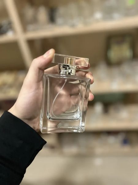 Флакон Victor 100 ml з кришкою Lx 2204601+2404737 фото