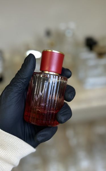 Флакон для парфумів під закрутку 50 мл "Diva" комплект (флакон+розпилювач+кришка) червоний 2322818-01 фото